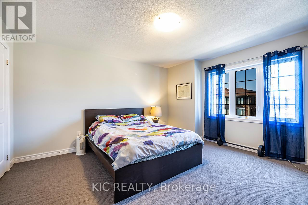 Photo 28 of 135 Woolacott Lane, Clarington ON