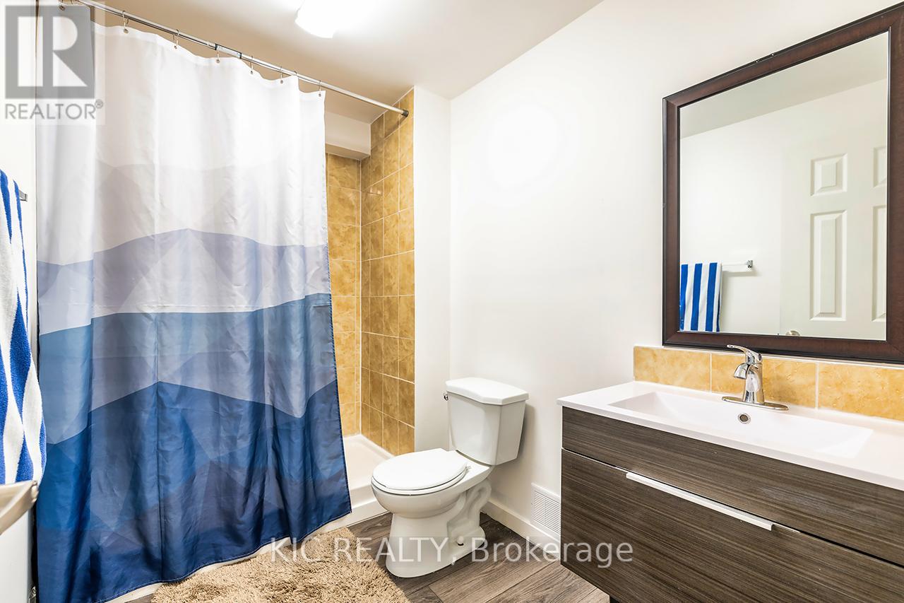 Photo 40 of 135 Woolacott Lane, Clarington ON