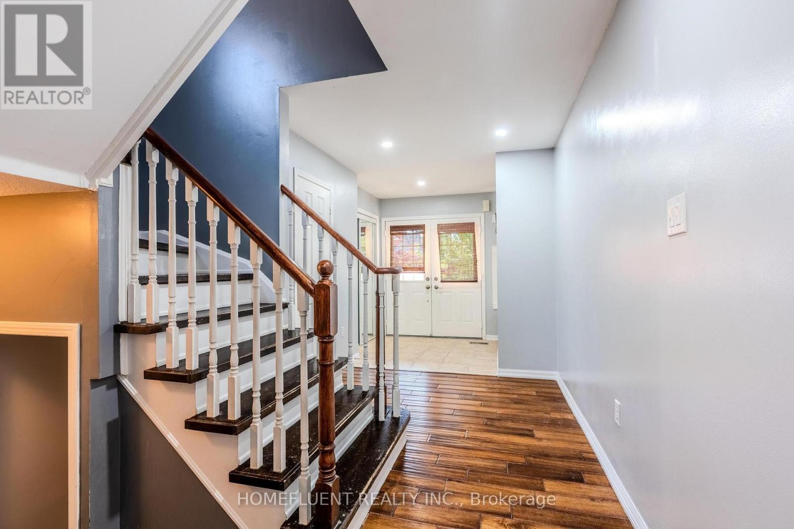 Photo 3 of 1178 Bonin Crescent, Milton ON