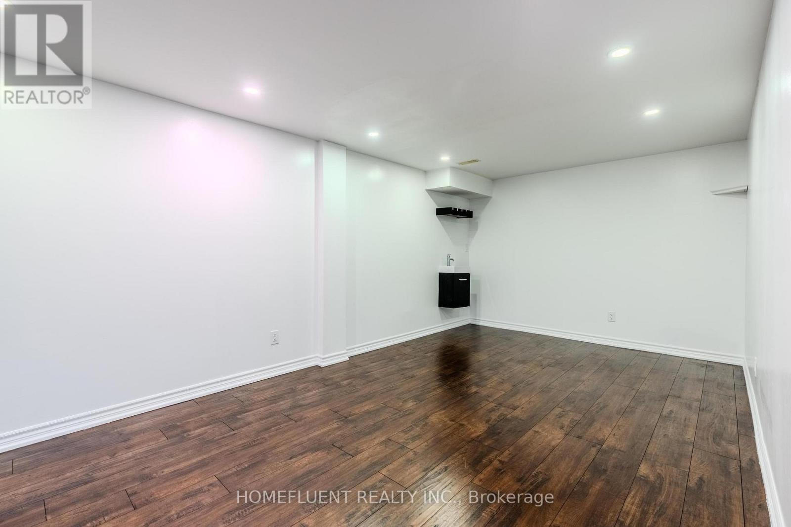 Photo 35 of 1178 Bonin Crescent, Milton ON