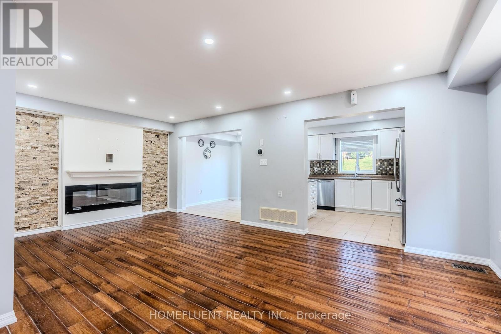 Photo 8 of 1178 Bonin Crescent, Milton ON