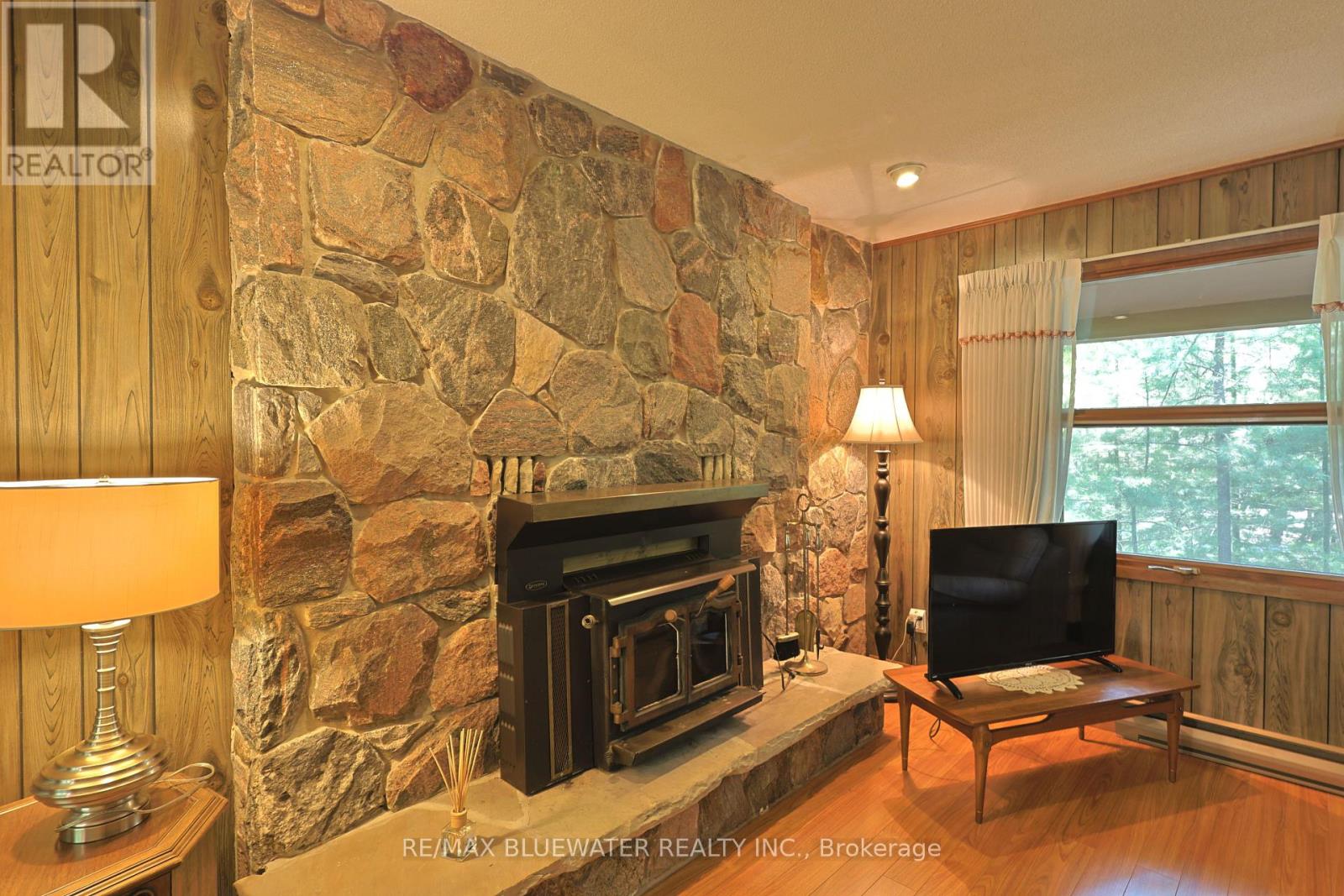 Photo 12 of 10346 Pines Parkway, Lambton Shores ON