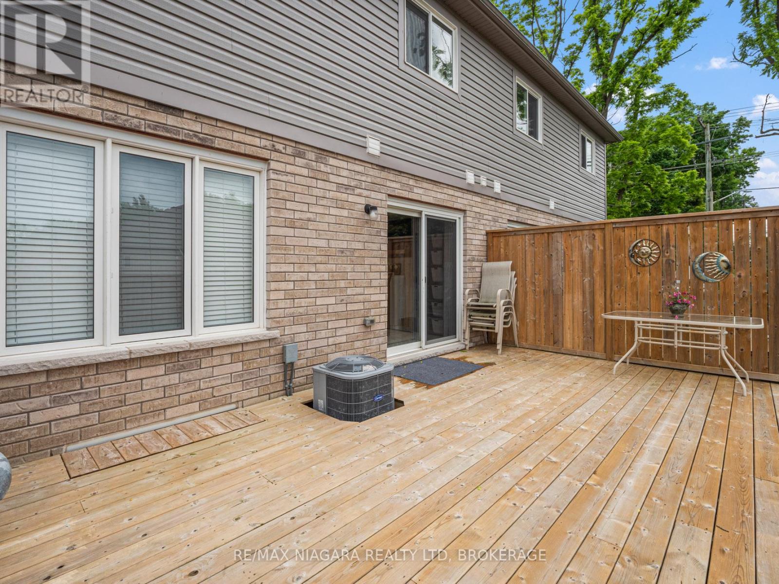 Photo 34 of 45 340 Prospect Point Road N, Fort Erie ON