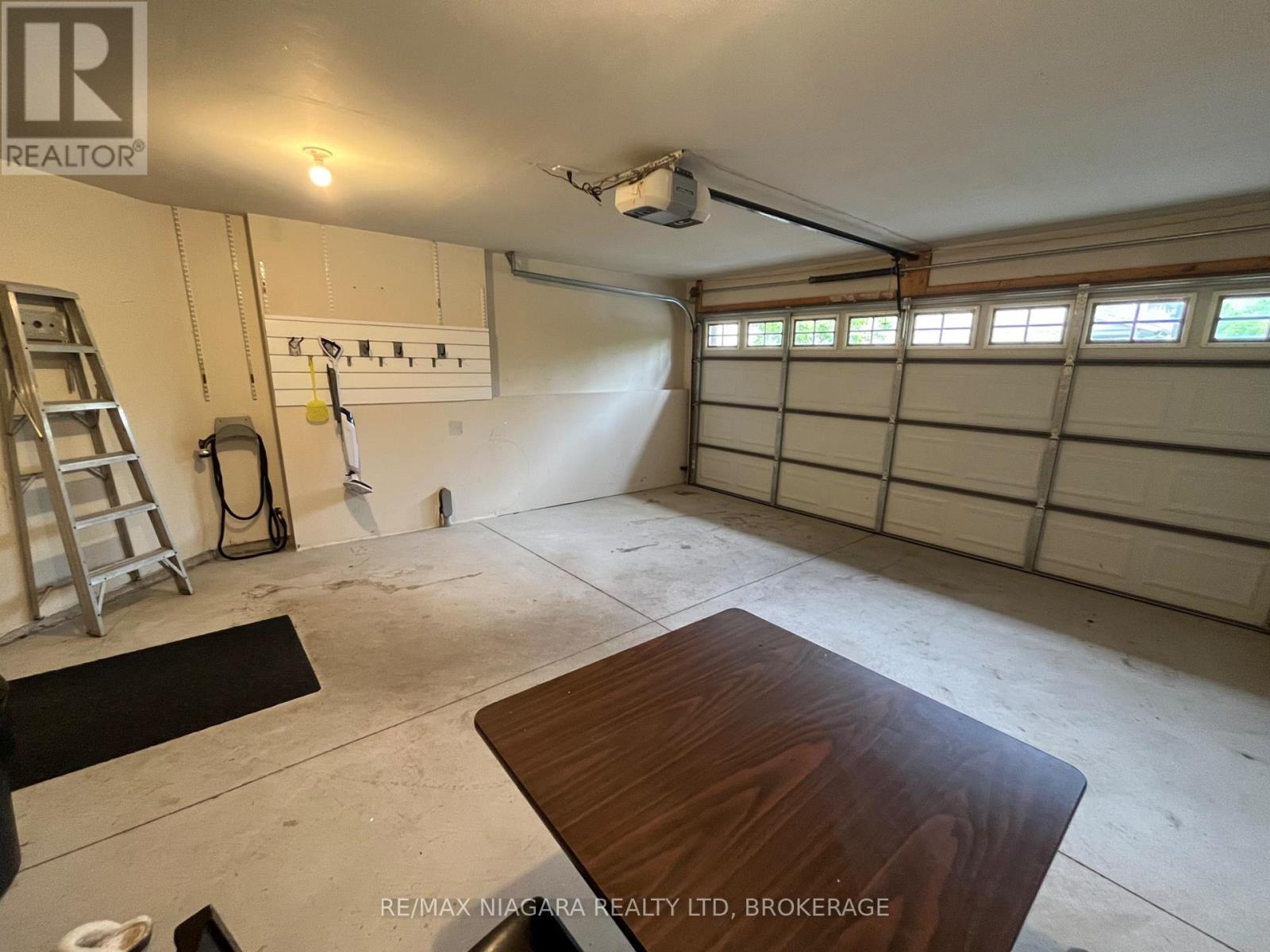 Photo 32 of 45 340 Prospect Point Road N, Fort Erie ON