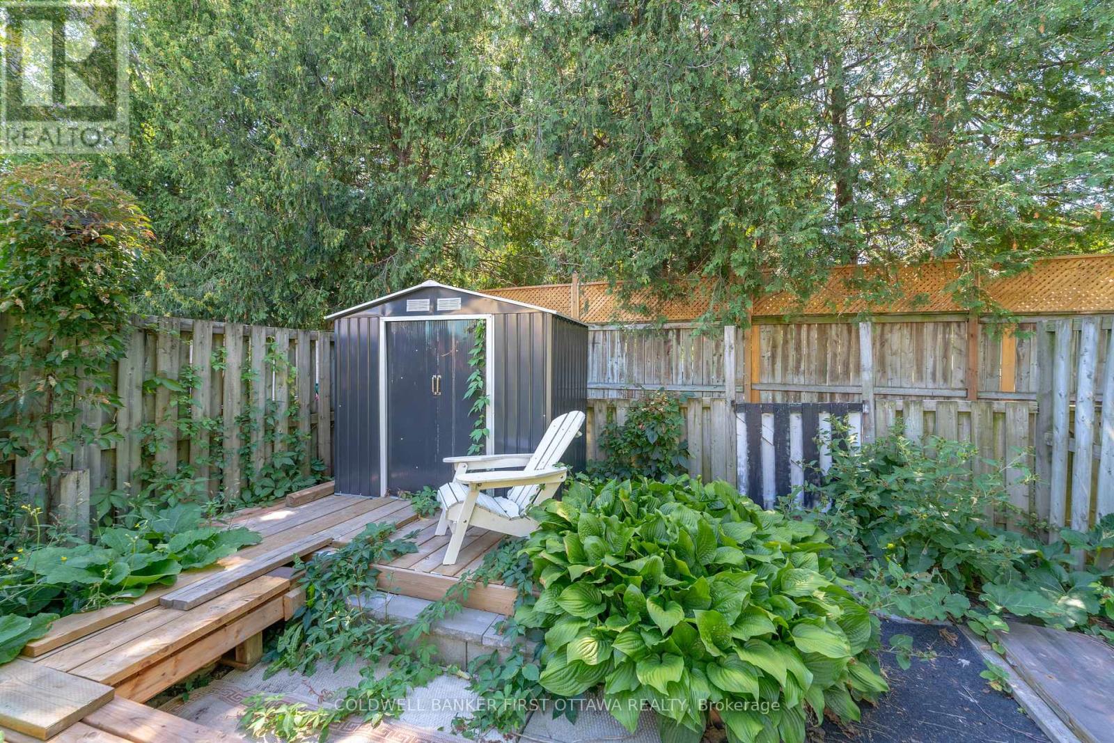 Photo 6 of 22 Monterey Drive, Ottawa ON