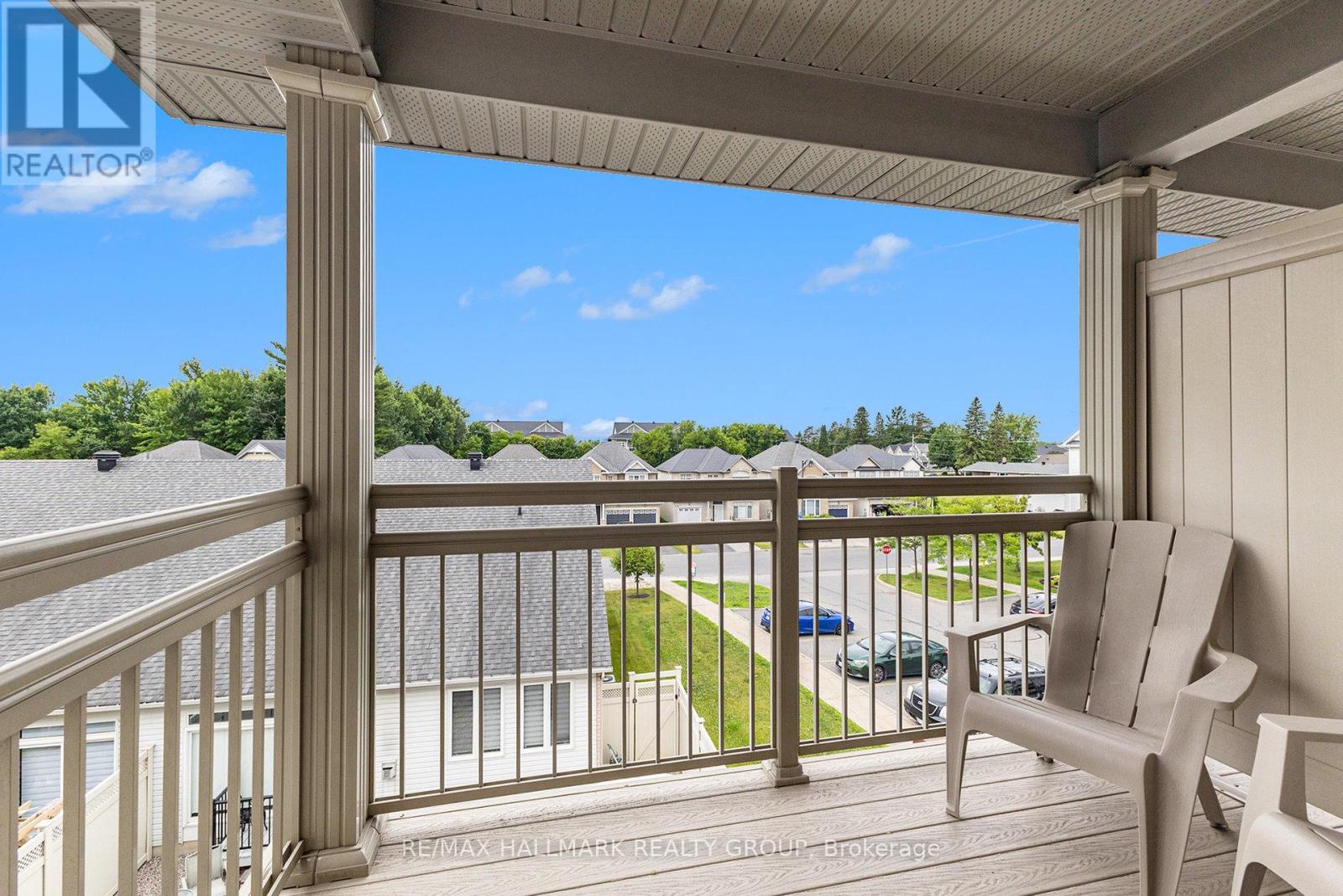 Photo 21 of 327 Galston Private, Ottawa ON