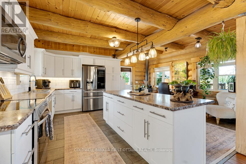 Photo 21 of 473 Ennis Road, Tay Valley ON