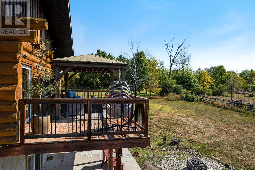 Photo 28 of 473 Ennis Road, Tay Valley ON