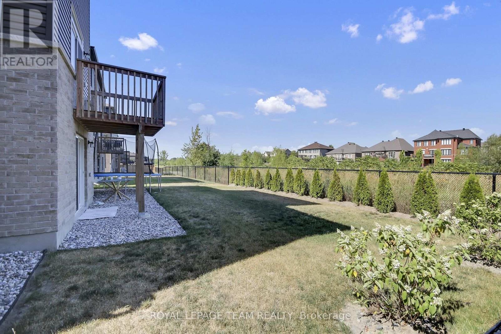Photo 48 of 737 Coast Circle, Ottawa ON