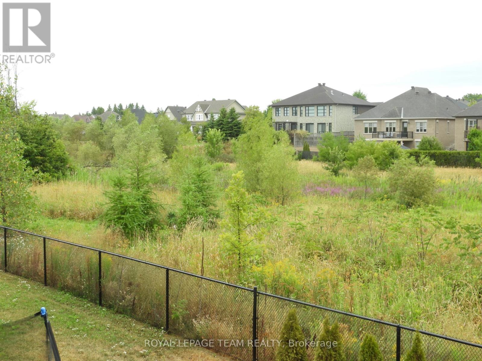 Photo 49 of 737 Coast Circle, Ottawa ON