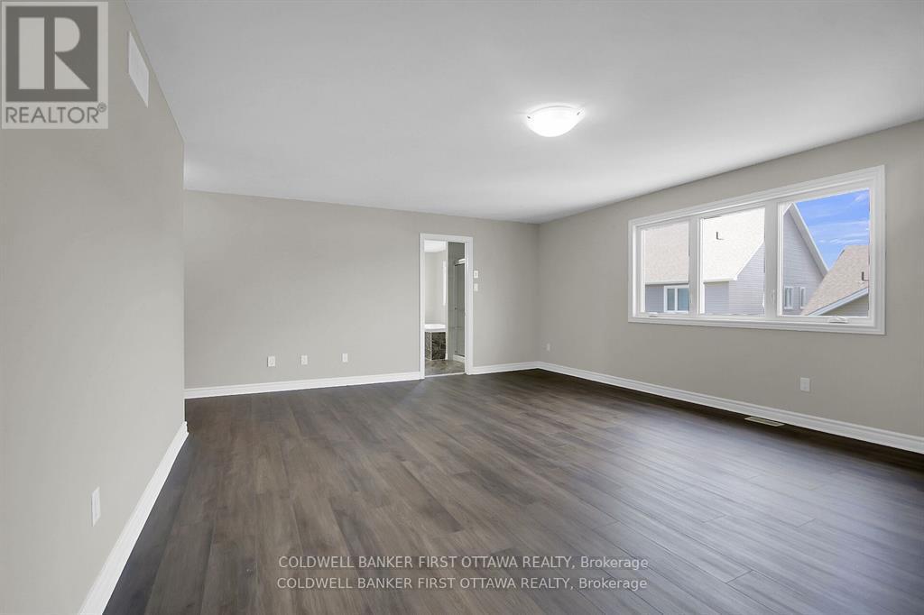 Photo 33 of 620 Sora Way, Ottawa ON