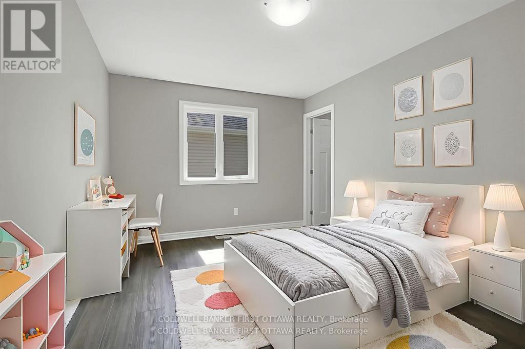 Photo 2 of 620 Sora Way, Ottawa ON