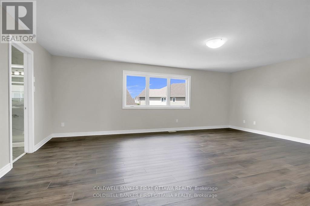 Photo 15 of 620 Sora Way, Ottawa ON