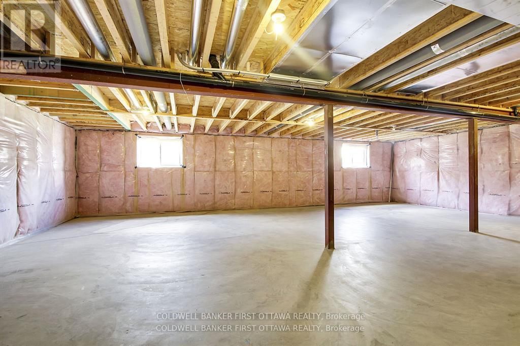 Photo 34 of 620 Sora Way, Ottawa ON