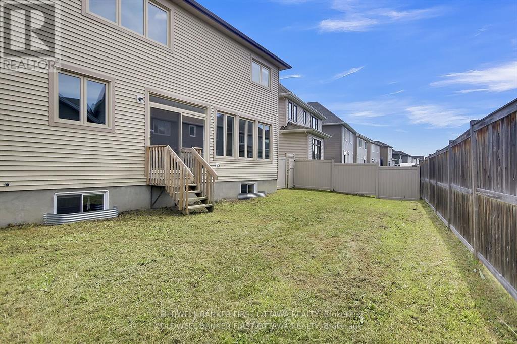 Photo 50 of 620 Sora Way, Ottawa ON