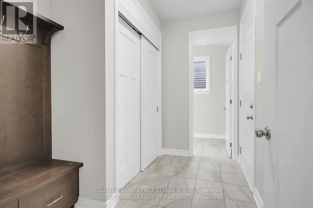 Photo 36 of 620 Sora Way, Ottawa ON