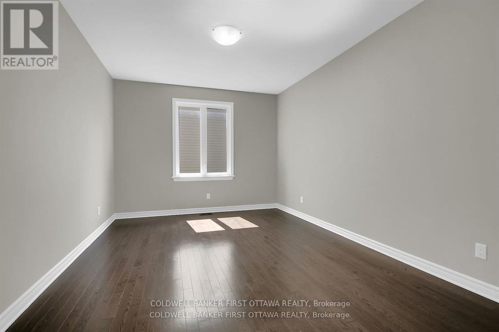 Photo 40 of 620 Sora Way, Ottawa ON