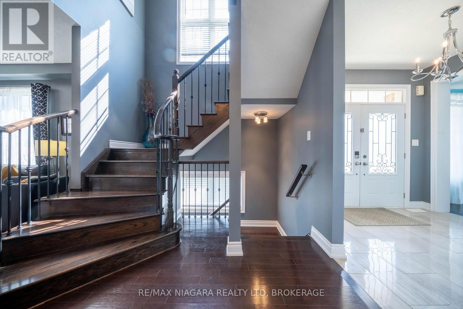 Photo 40 of 8285 Elderberry Drive, Niagara Falls ON