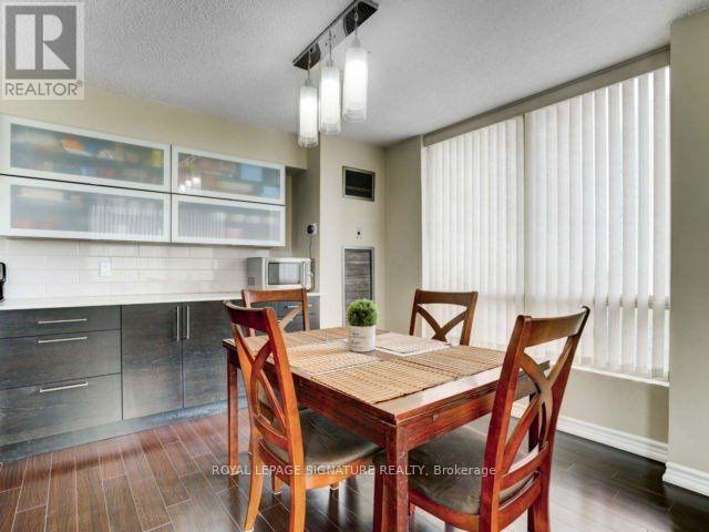 Photo 9 of 811 3 Hickory Tree Road, Toronto ON