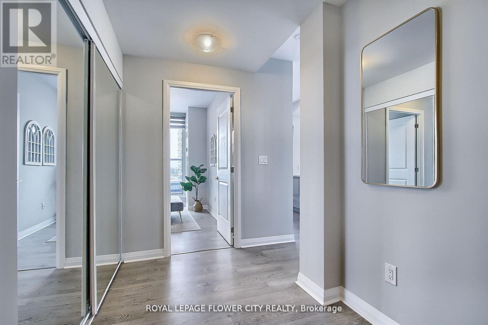 Photo 4 of 2401 5025 Four Springs Avenue S, Mississauga ON
