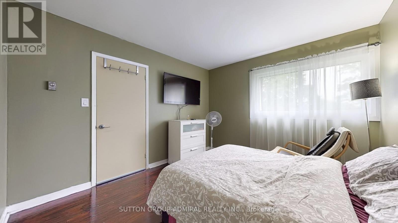 Photo 17 of 812 22 Tandridge Crescent, Toronto ON