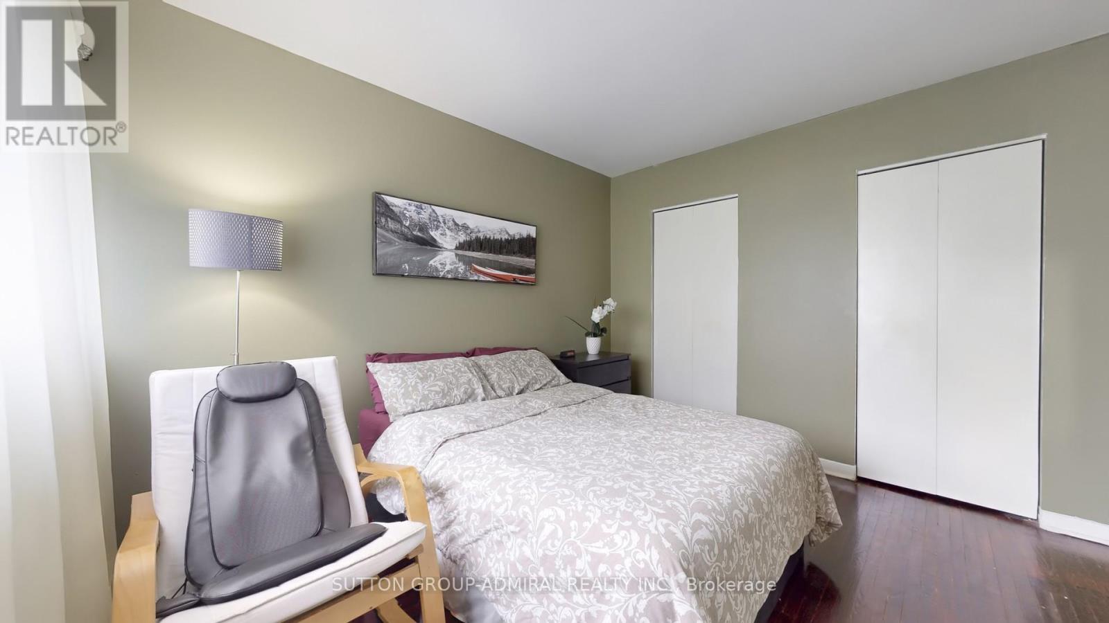 Photo 18 of 812 22 Tandridge Crescent, Toronto ON