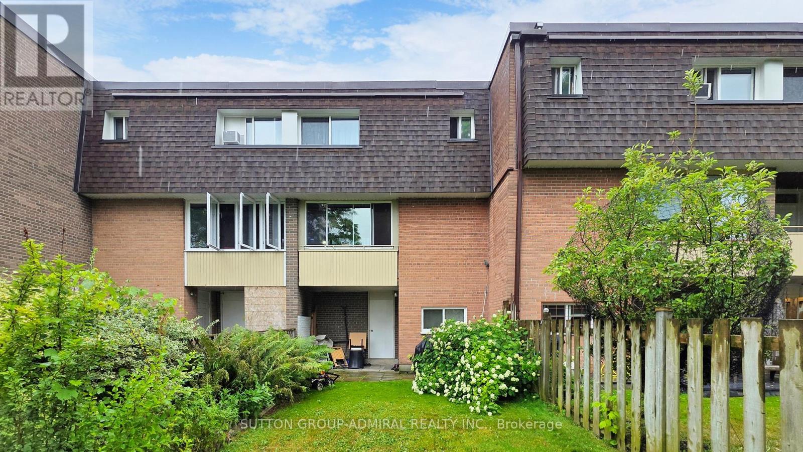 Photo 29 of 812 22 Tandridge Crescent, Toronto ON