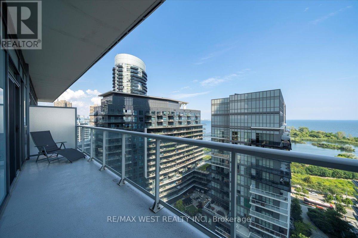 Photo 19 of 1603 56 Annie Craig Drive, Toronto ON