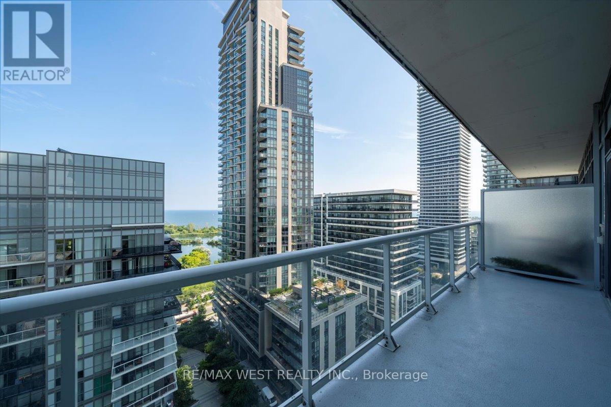 Photo 20 of 1603 56 Annie Craig Drive, Toronto ON