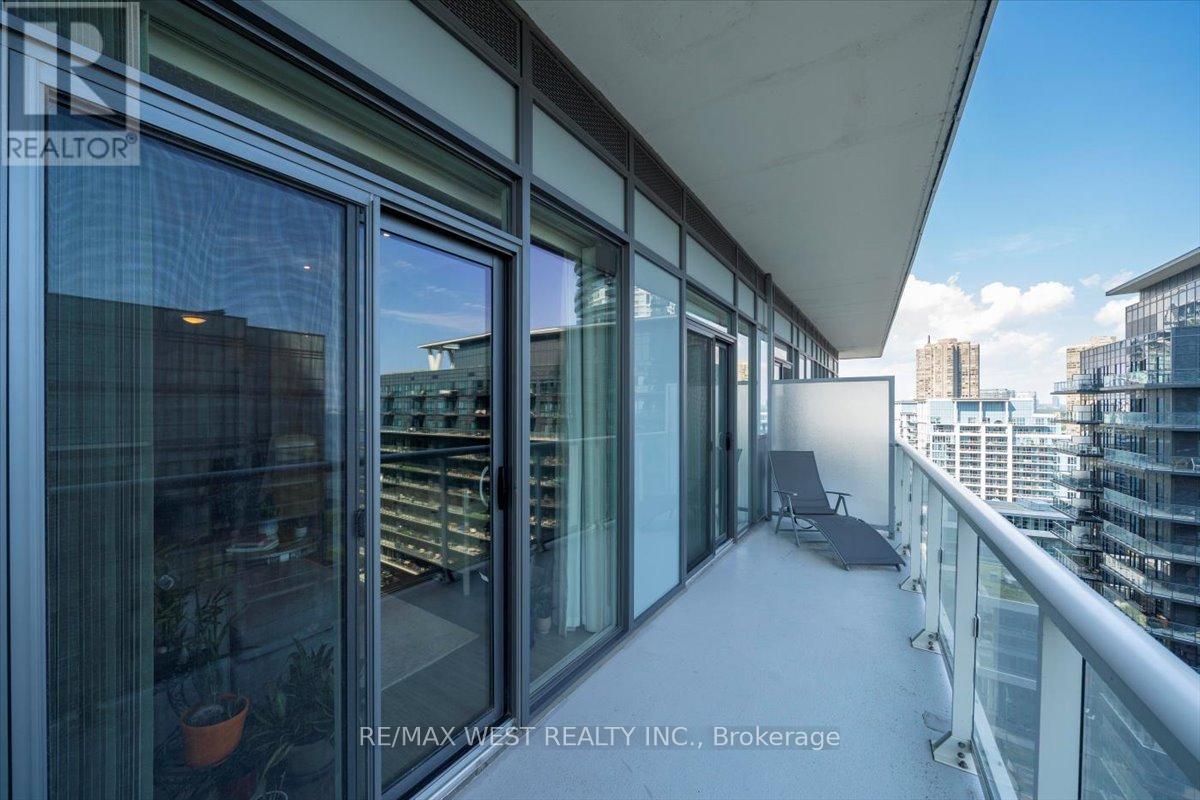 Photo 21 of 1603 56 Annie Craig Drive, Toronto ON