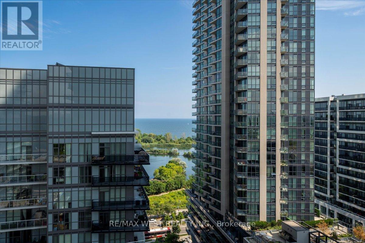 Photo 23 of 1603 56 Annie Craig Drive, Toronto ON