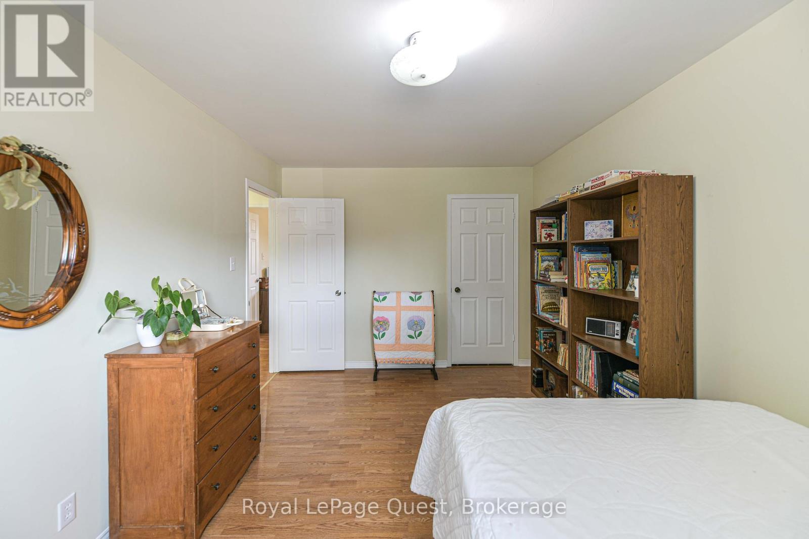 Photo 21 of 4 Chestnut Place, Orillia ON