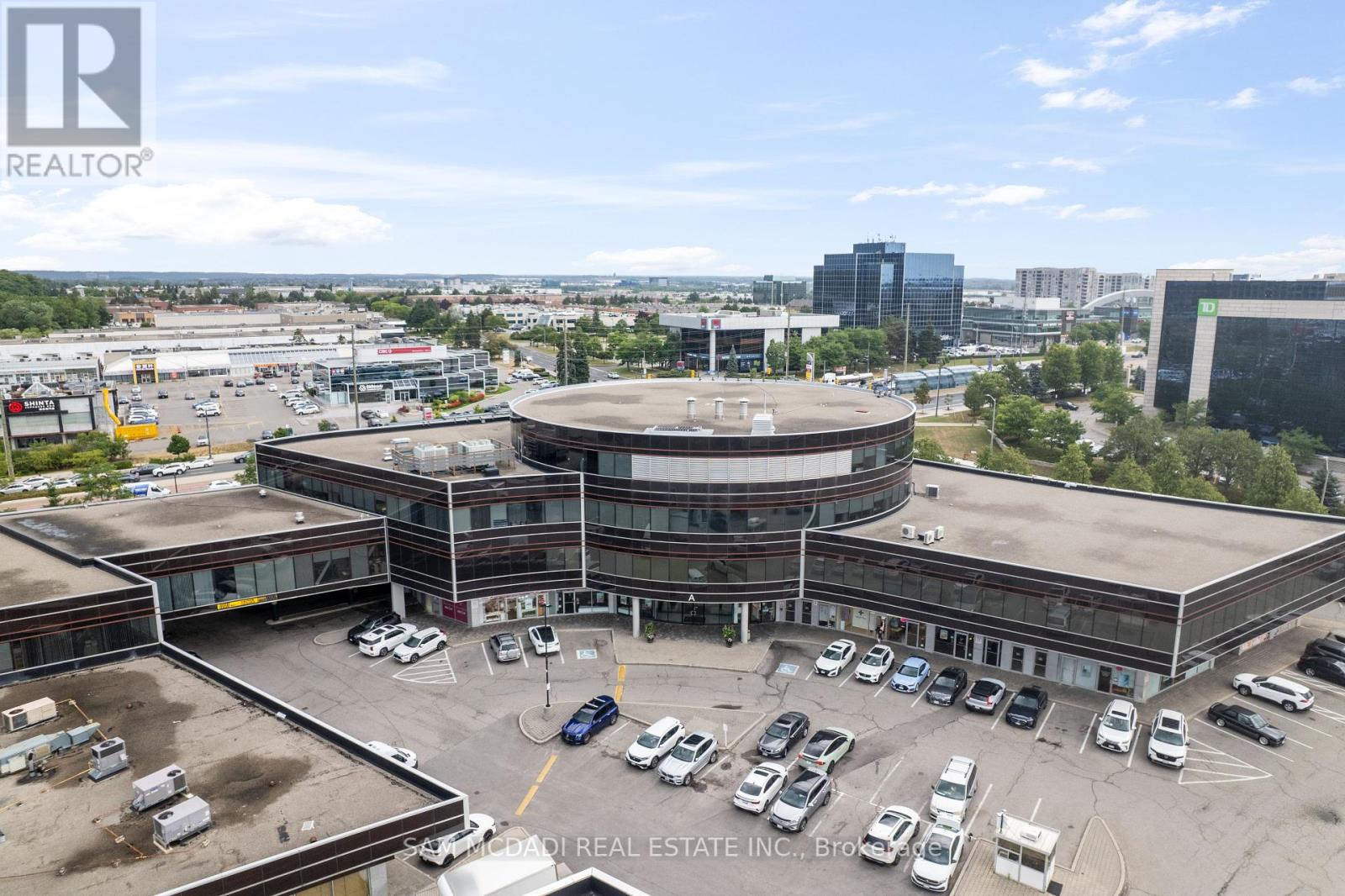 Photo 15 of A 26 27 505 Highway 7 E, Markham ON