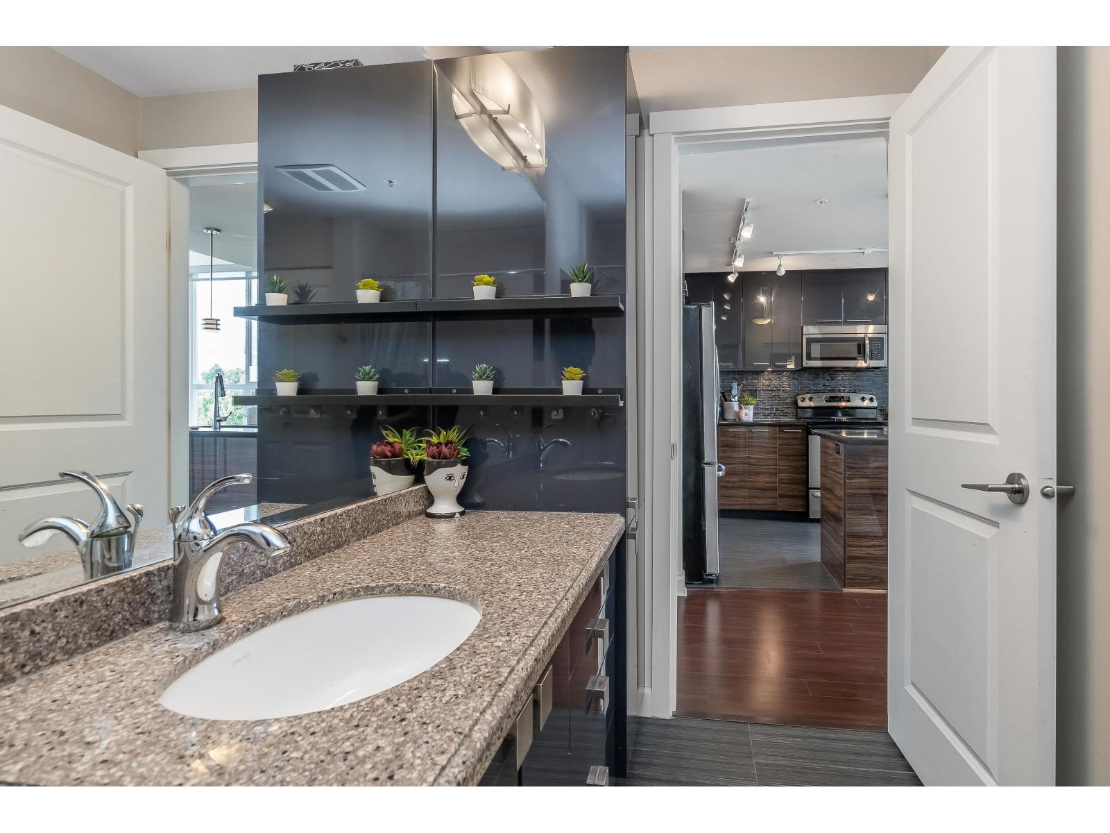 Photo 29 of 401 12039 64 Avenue, Surrey BC