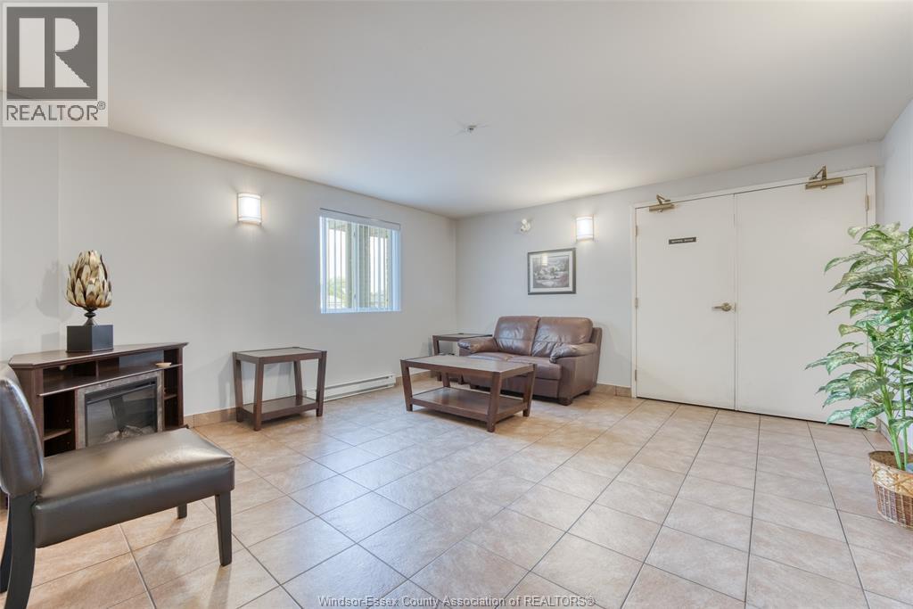 Photo 3 of 2650 Sandwich West Parkway Unit 411, Lasalle ON