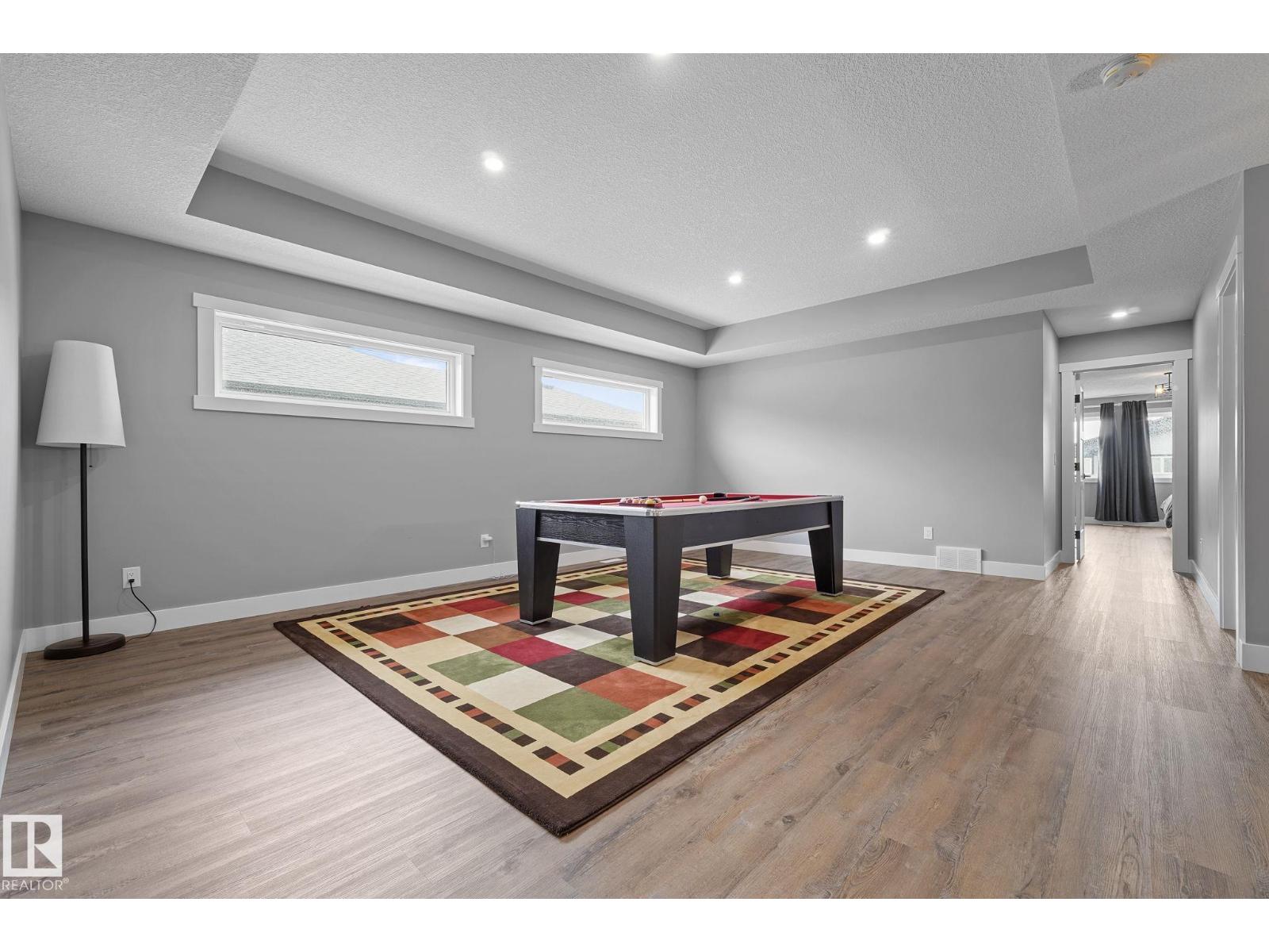 Photo 23 of 5262 47 Av, Calmar AB