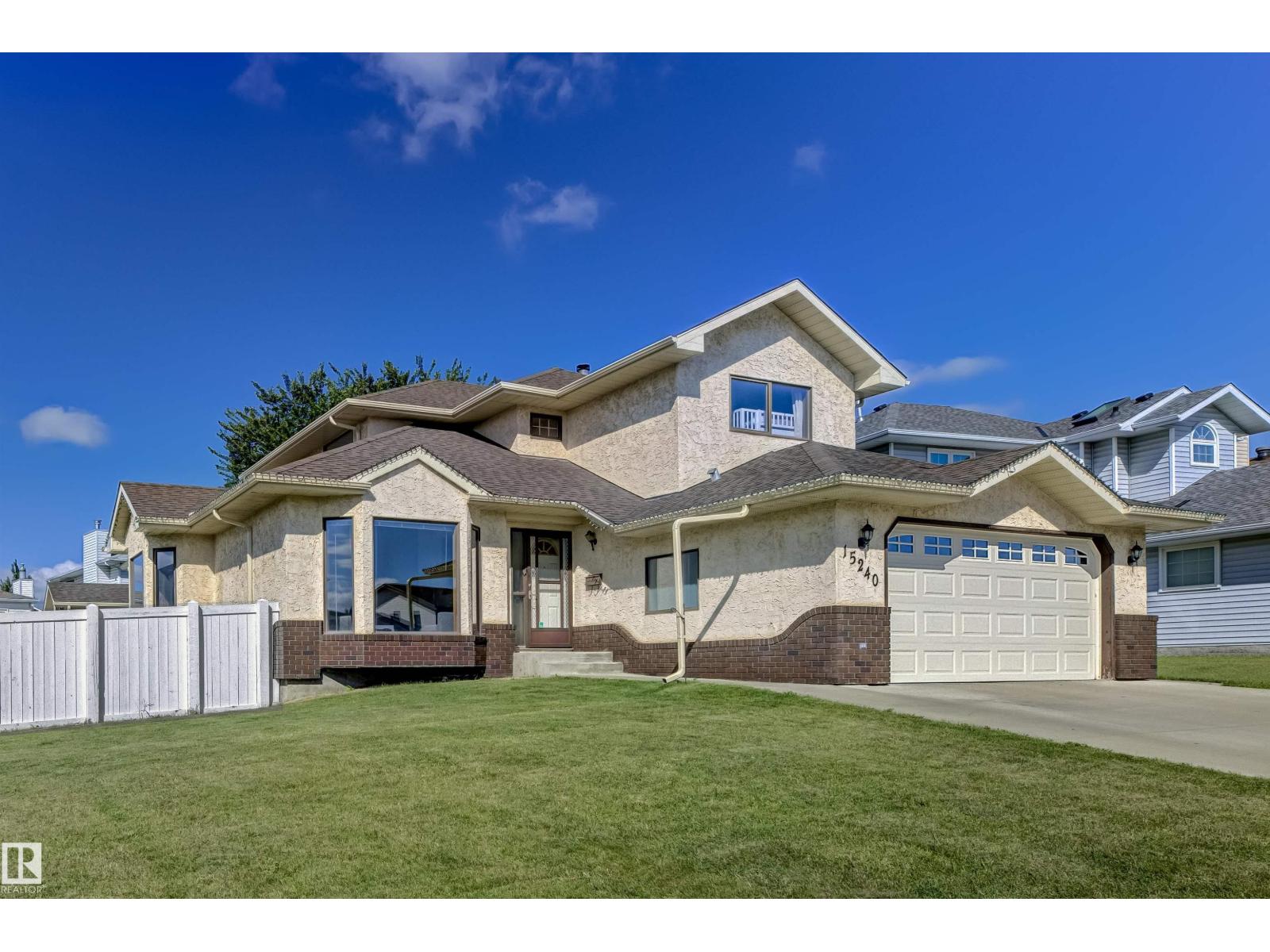 Photo 1 of 15240 59 A St Nw, Edmonton AB