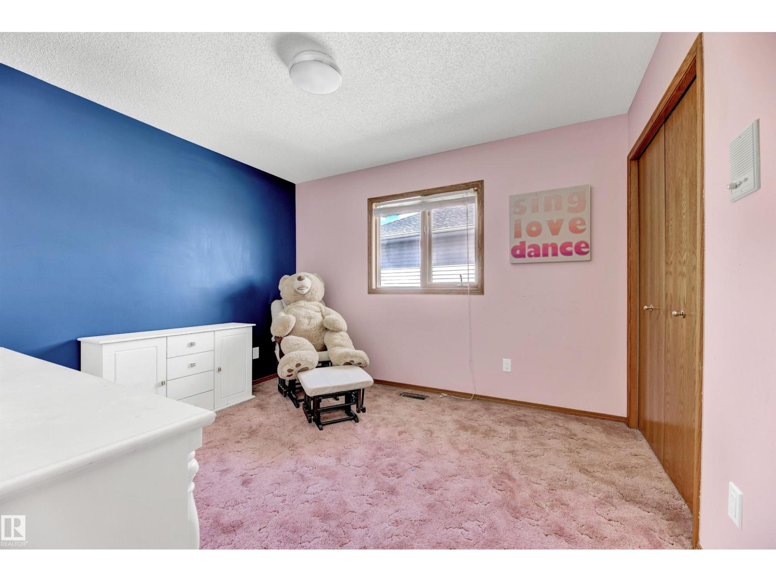 Photo 26 of 15240 59 A St Nw, Edmonton AB
