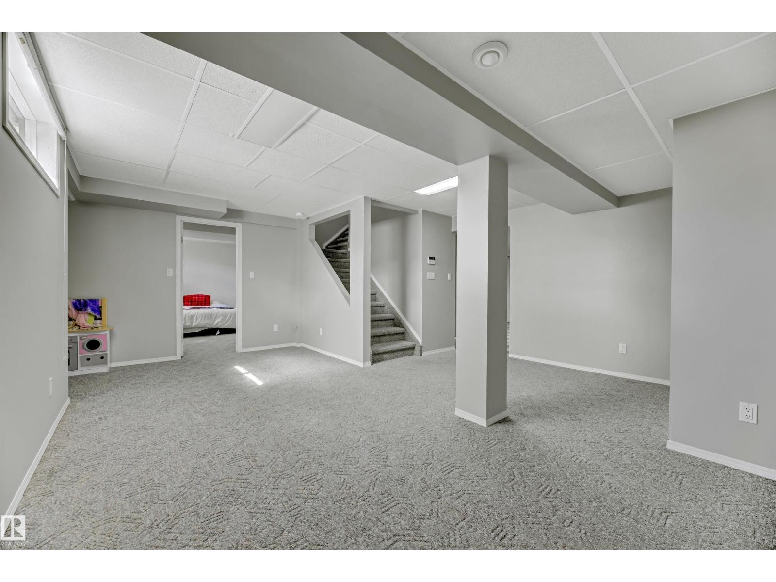 Photo 29 of 15240 59 A St Nw, Edmonton AB
