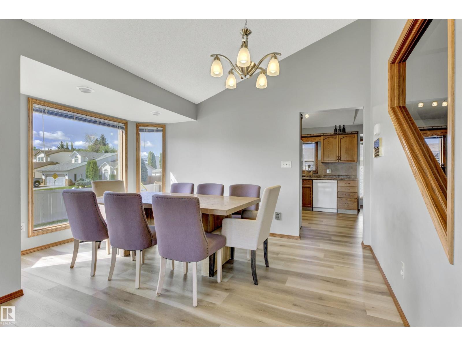 Photo 9 of 15240 59 A St Nw, Edmonton AB