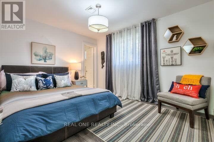 Photo 14 of 25 Tumbleweed Road, Toronto ON