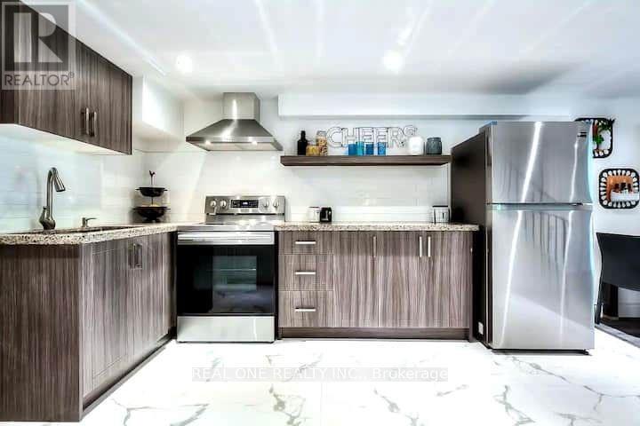 Photo 22 of 25 Tumbleweed Road, Toronto ON
