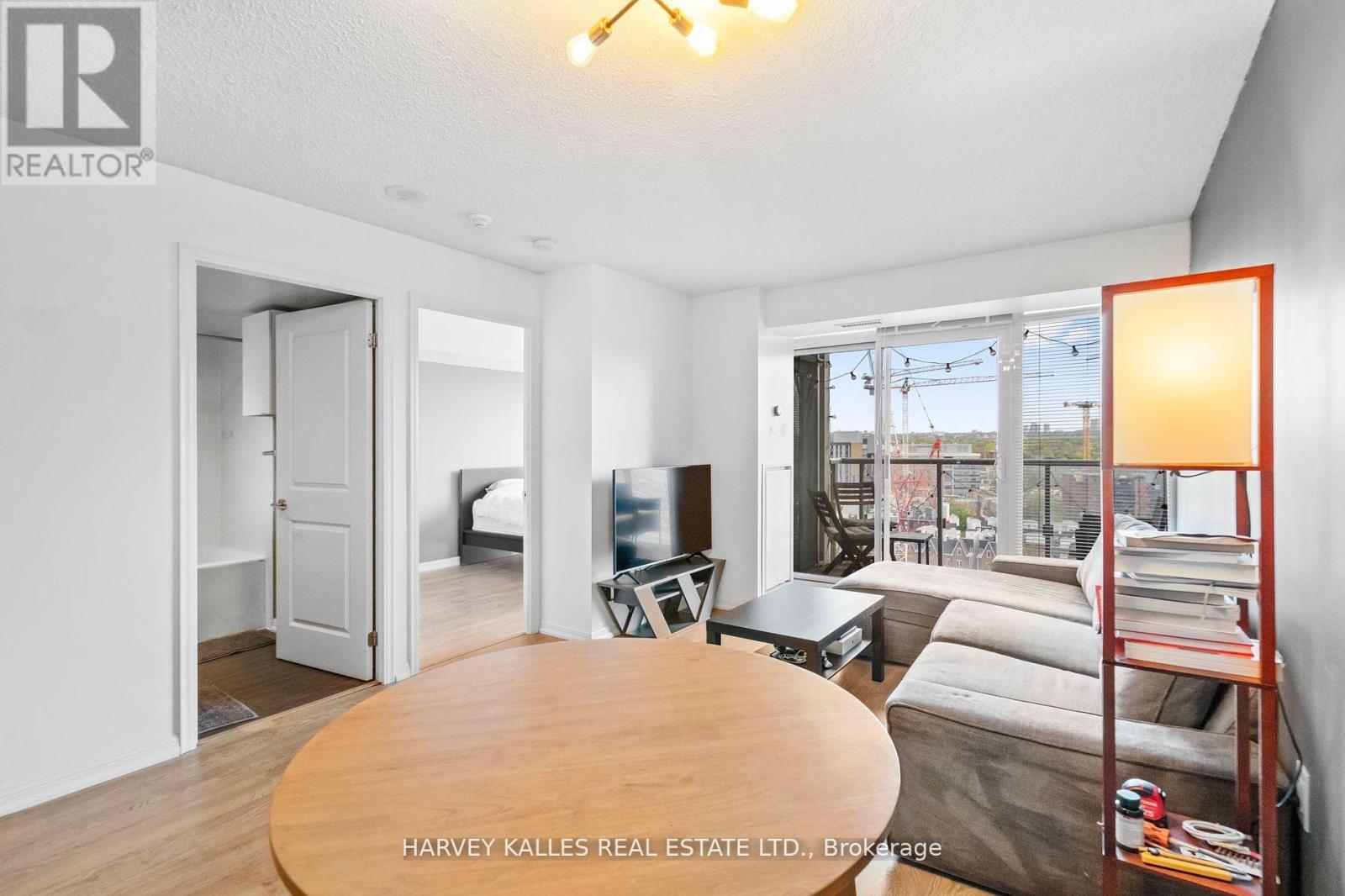 Photo 12 of 1316 125 Western Battery Road, Toronto ON