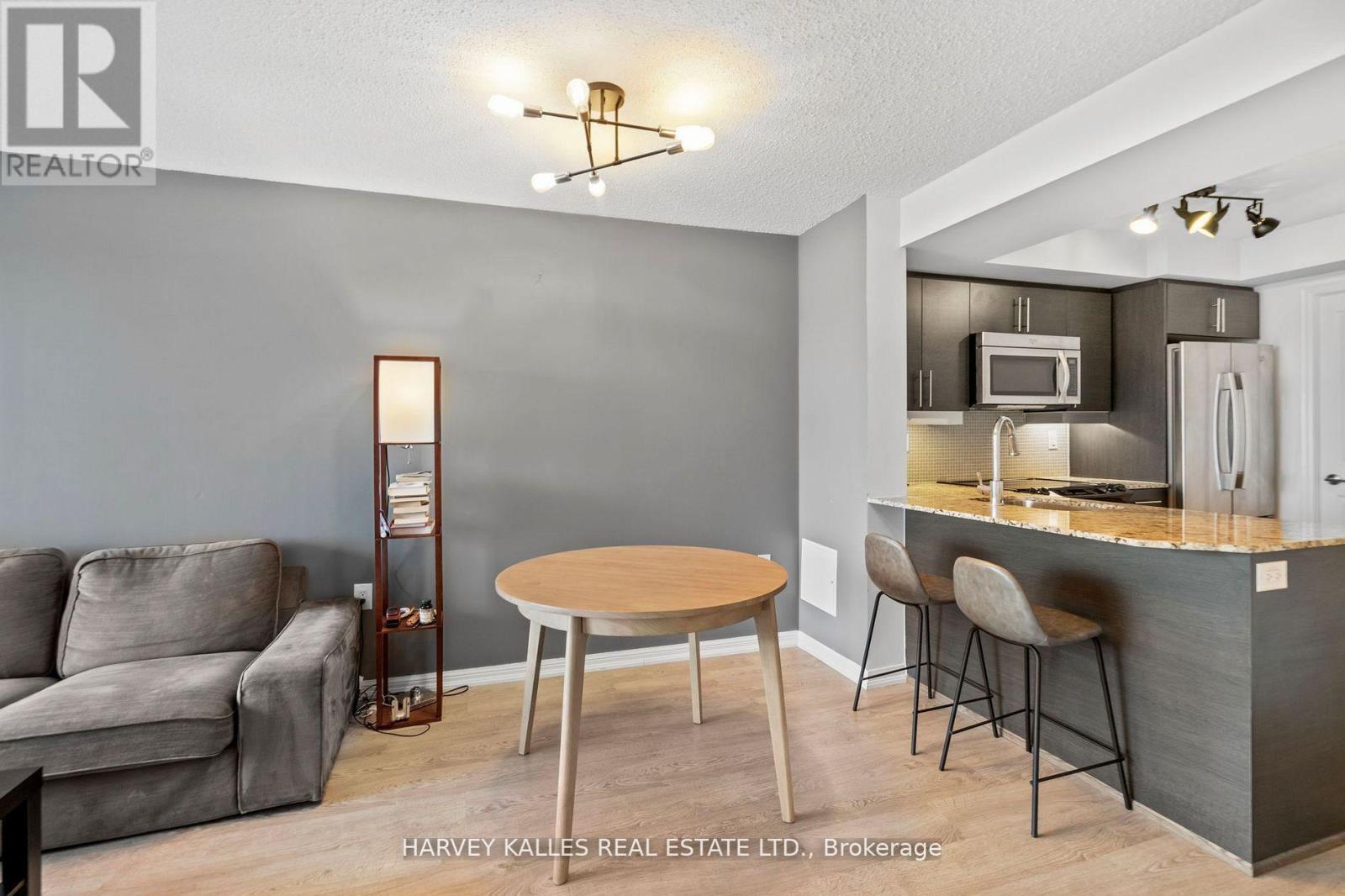 Photo 13 of 1316 125 Western Battery Road, Toronto ON