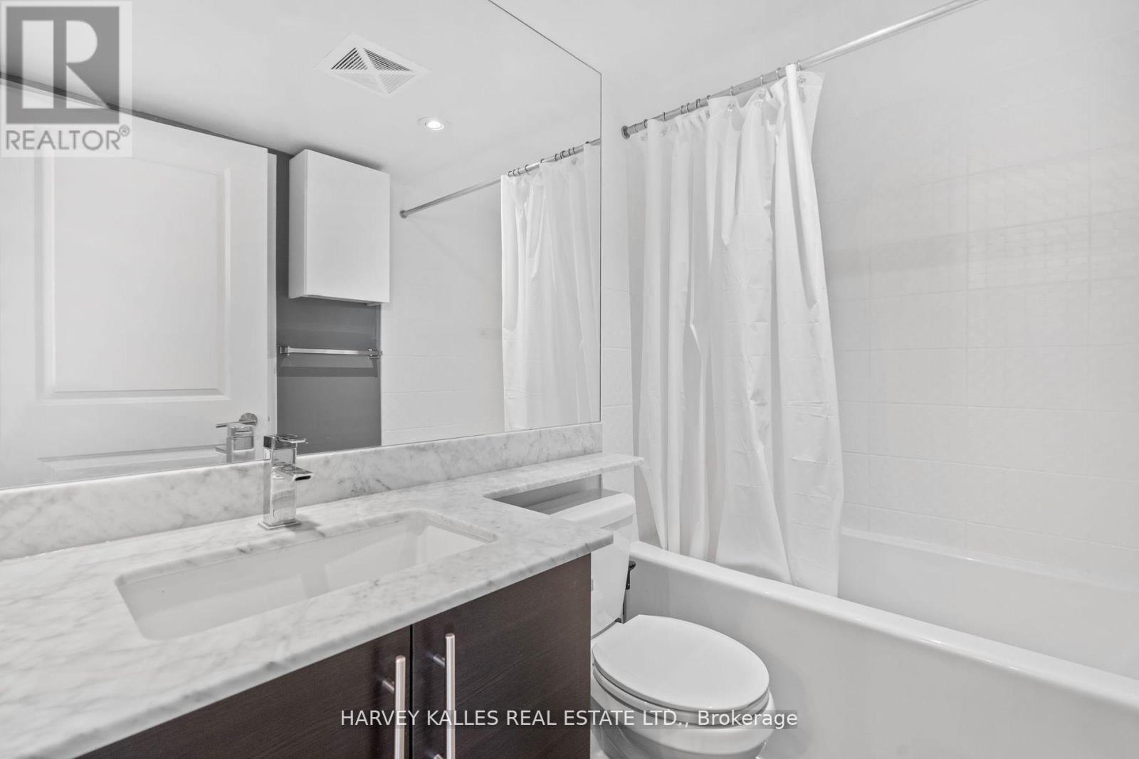 Photo 21 of 1316 125 Western Battery Road, Toronto ON