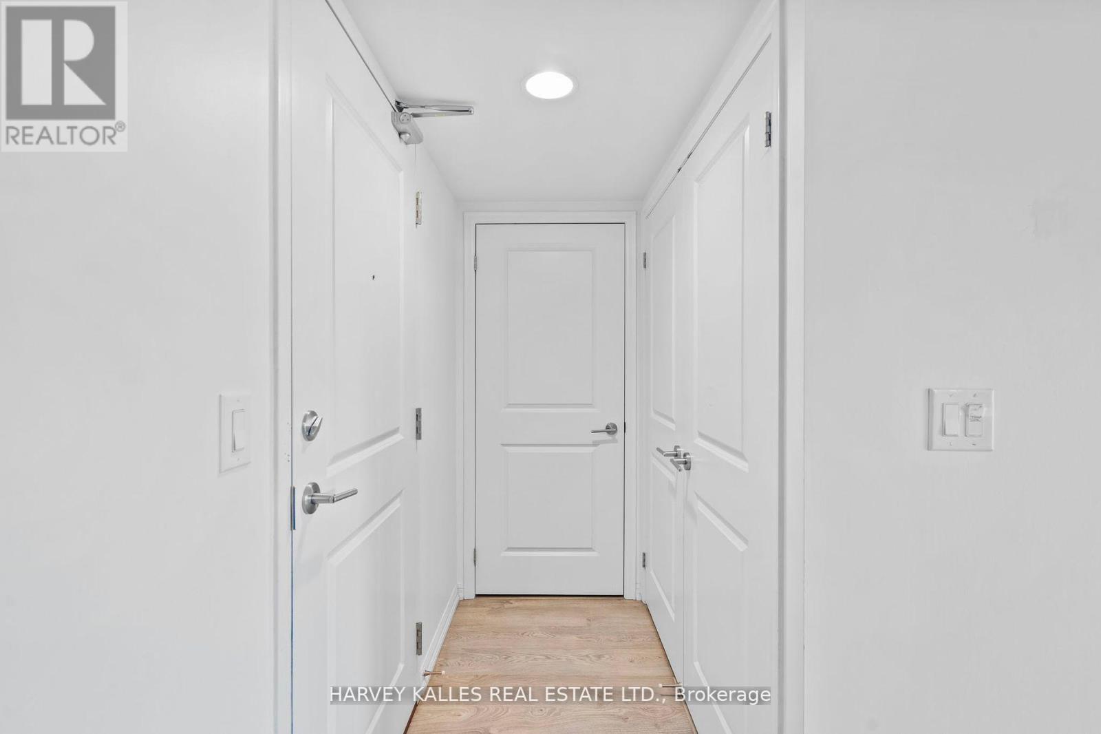 Photo 23 of 1316 125 Western Battery Road, Toronto ON