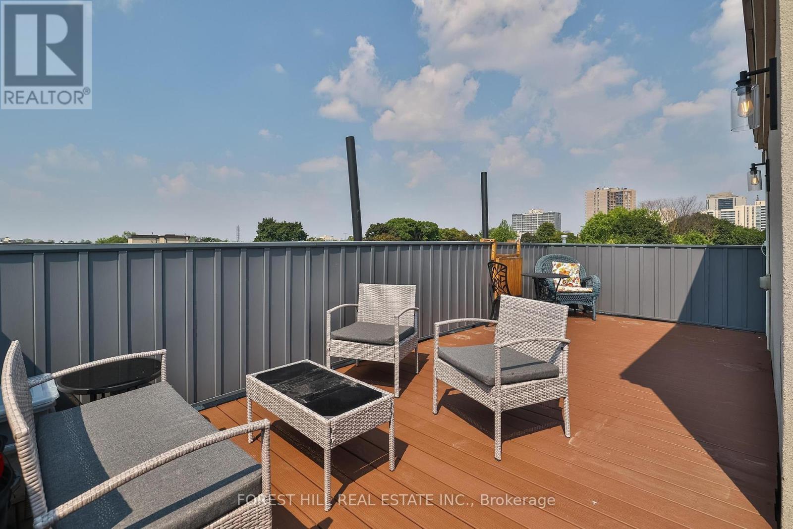 Photo 19 of 1376 Eglinton Avenue W, Toronto ON