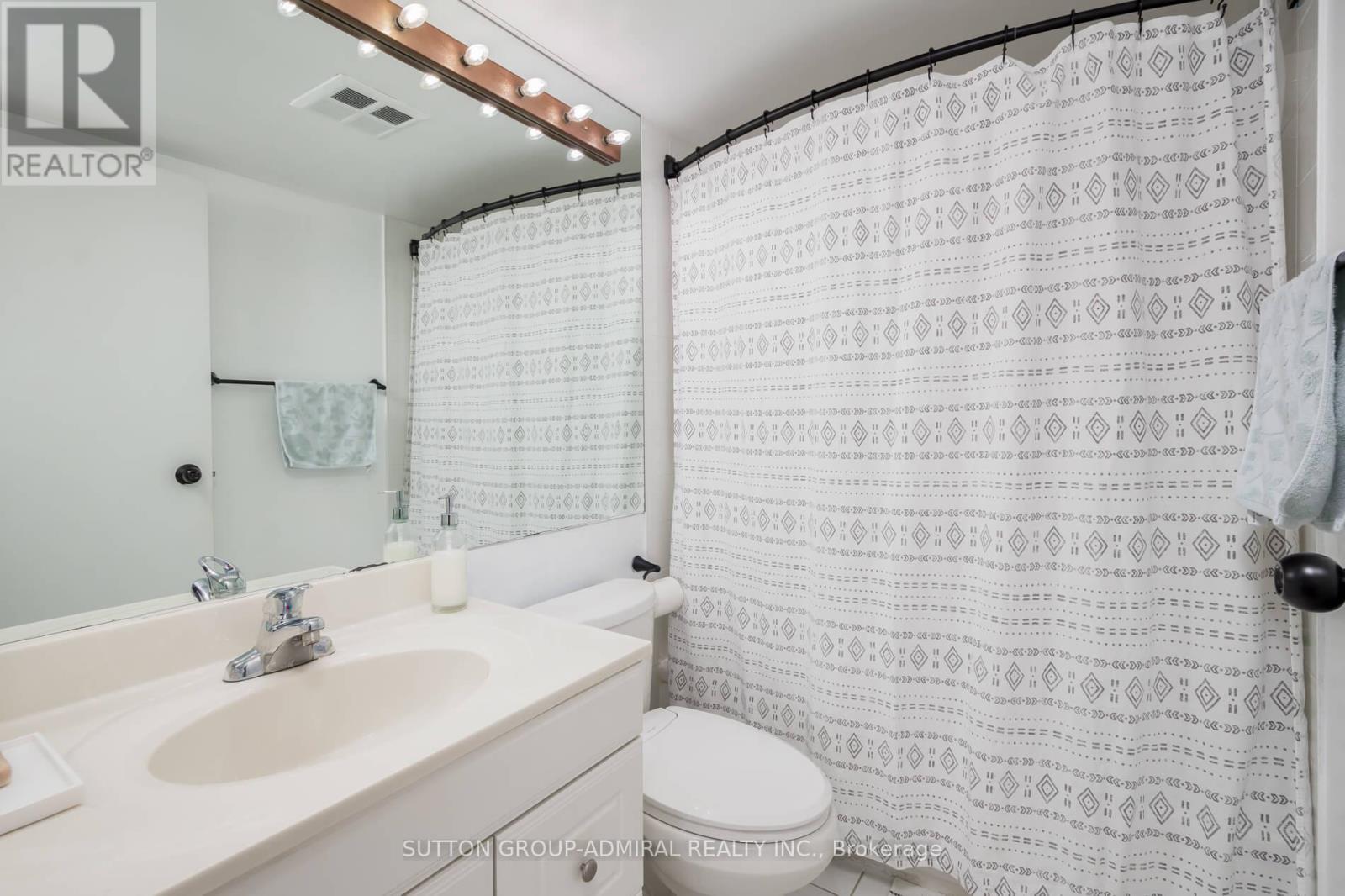 Photo 14 of 1105 1131 Steeles Avenue W, Toronto ON