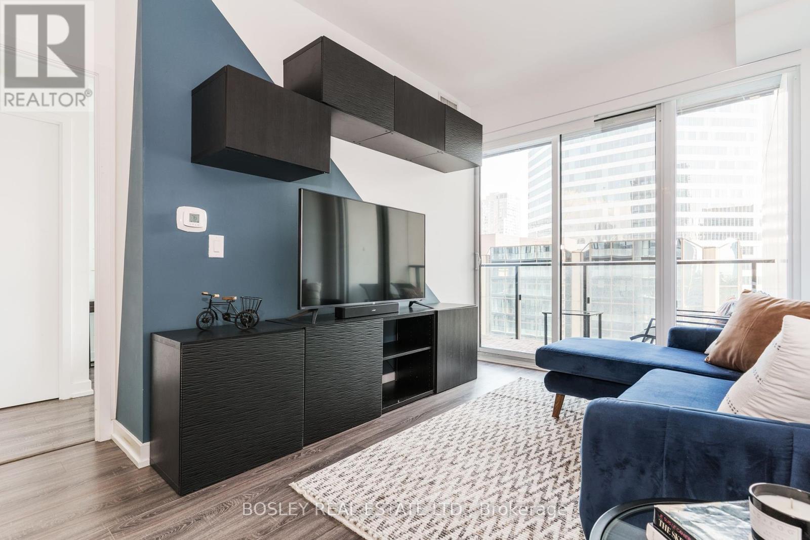 Photo 16 of 1509 20 Edward Street, Toronto ON