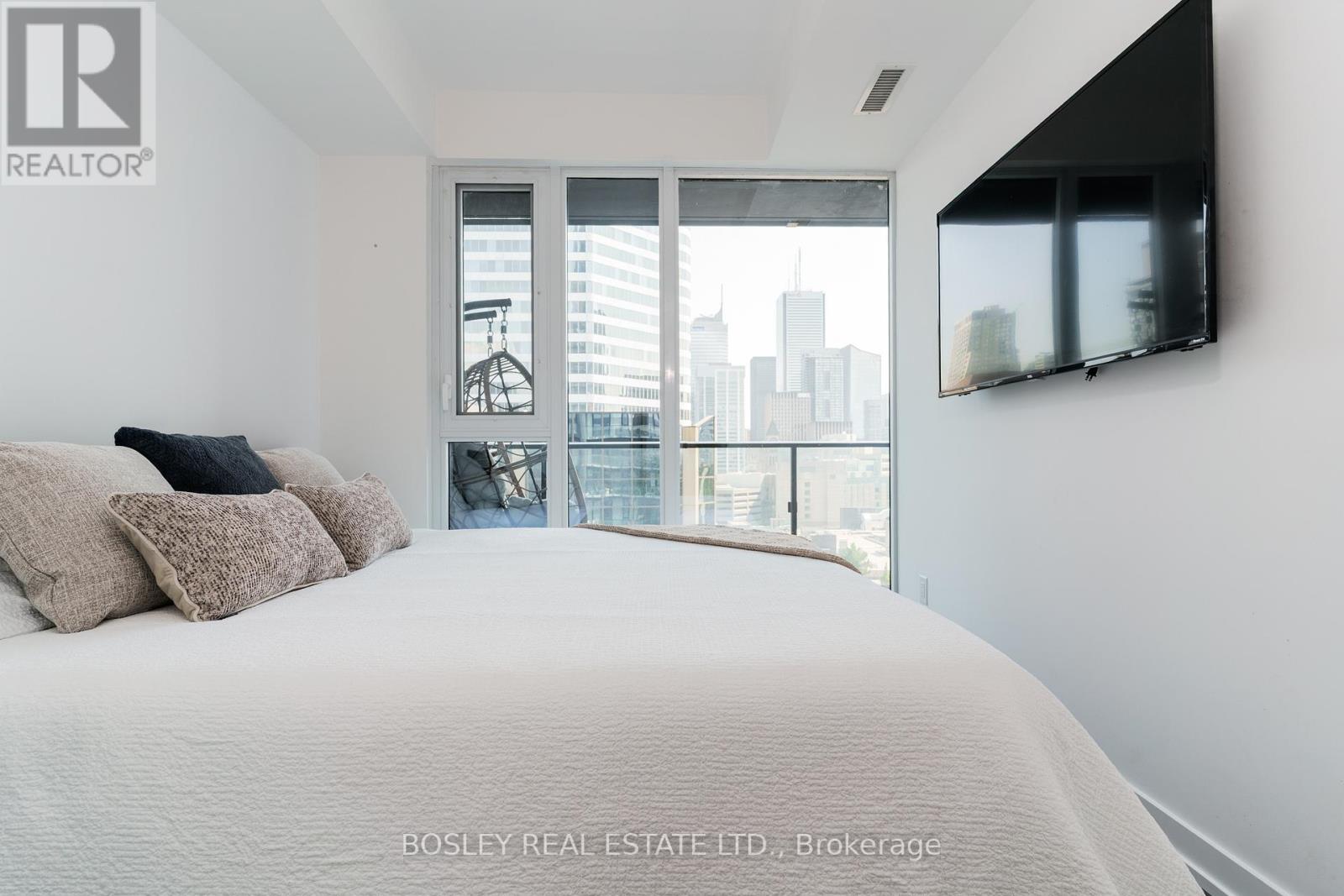 Photo 26 of 1509 20 Edward Street, Toronto ON